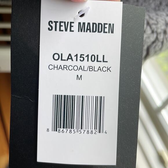 Steve Madden Women's Black Grey Quilted Fleece Snap-Up  Jacket  NWT Medium - Picture 9 of 10